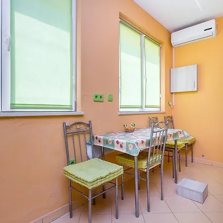 Casetta Lemon Tatil Evi Ližnjan